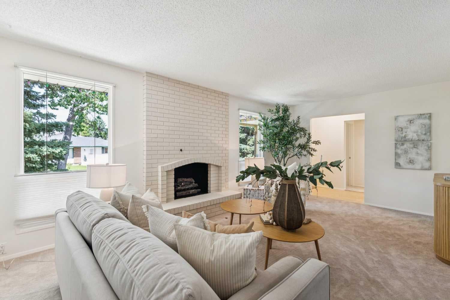 11248 Braeside Drive SW — photo 4
