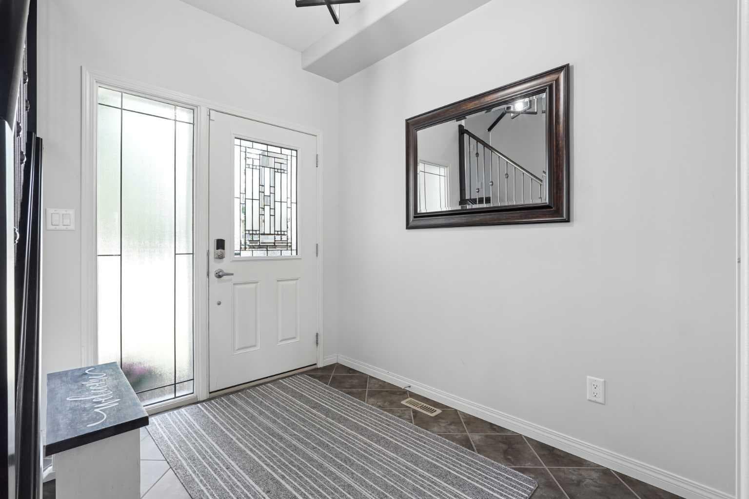 19 Riverland Close W — photo 2