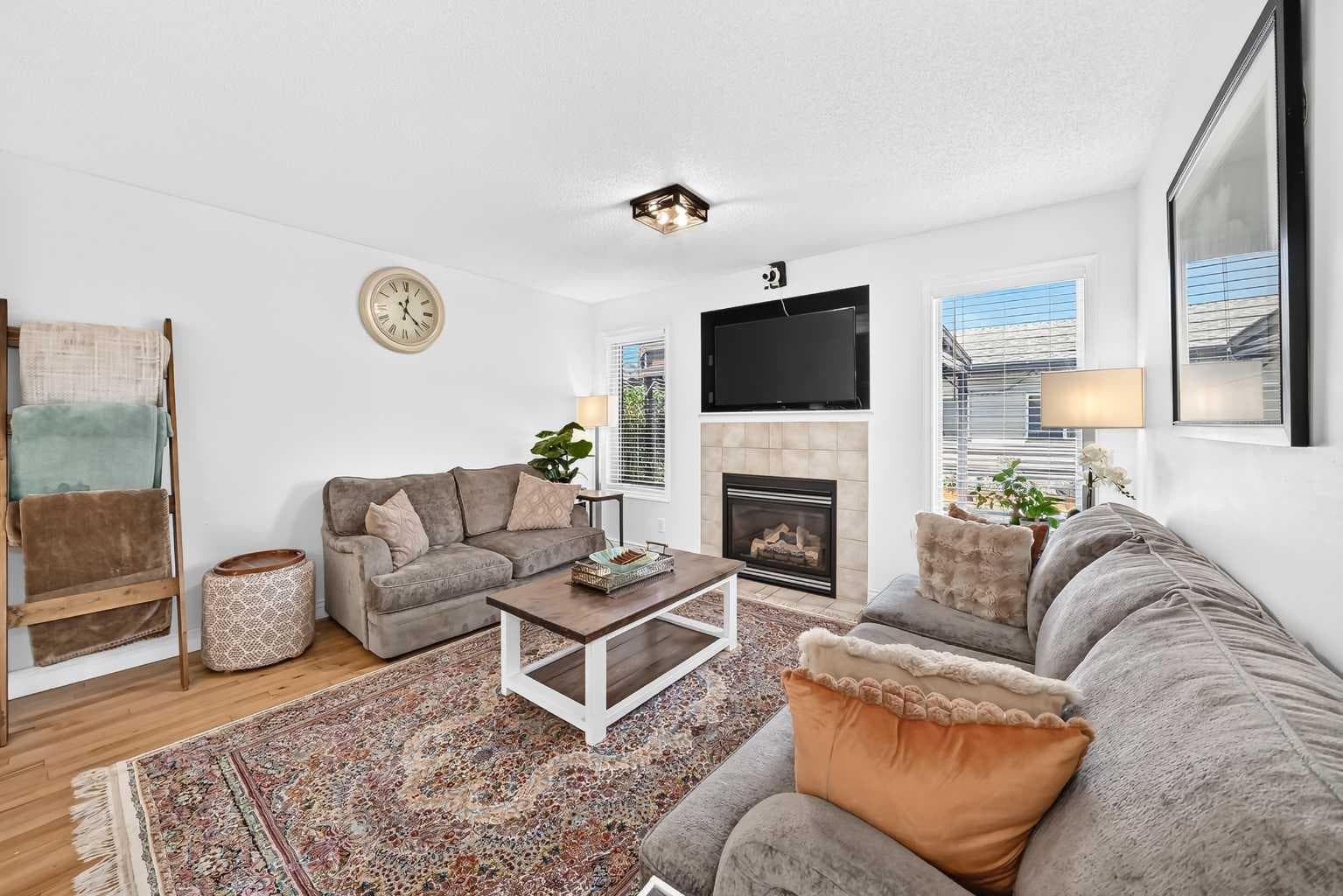 286 Prestwick Circle SE — photo 4