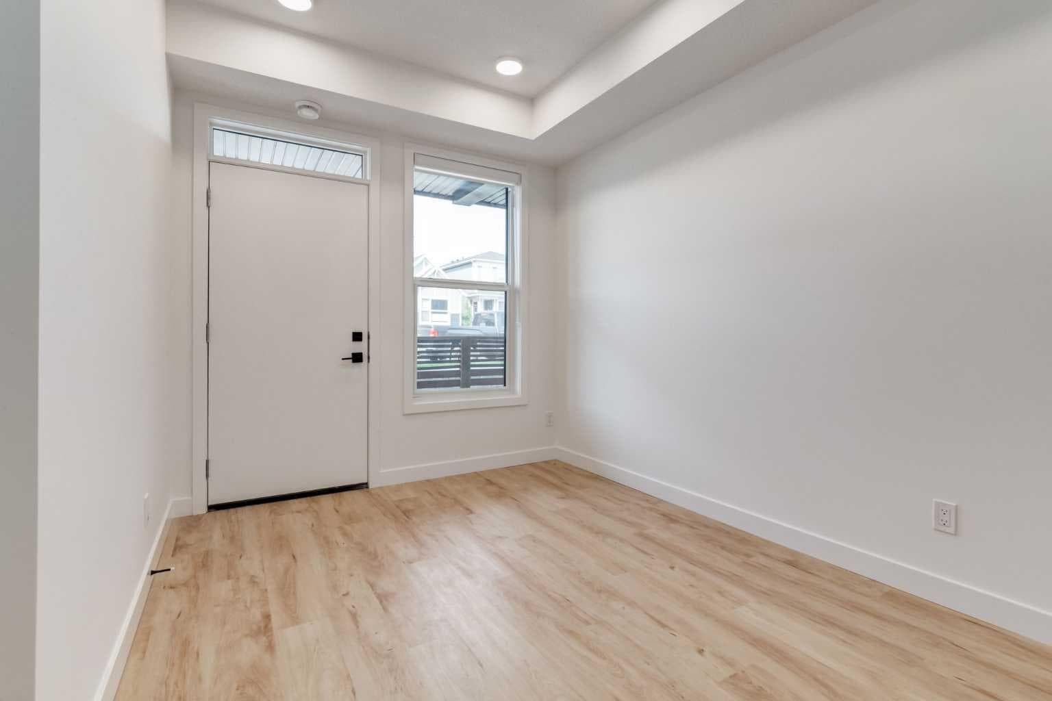 131 148 Avenue NW — photo 3
