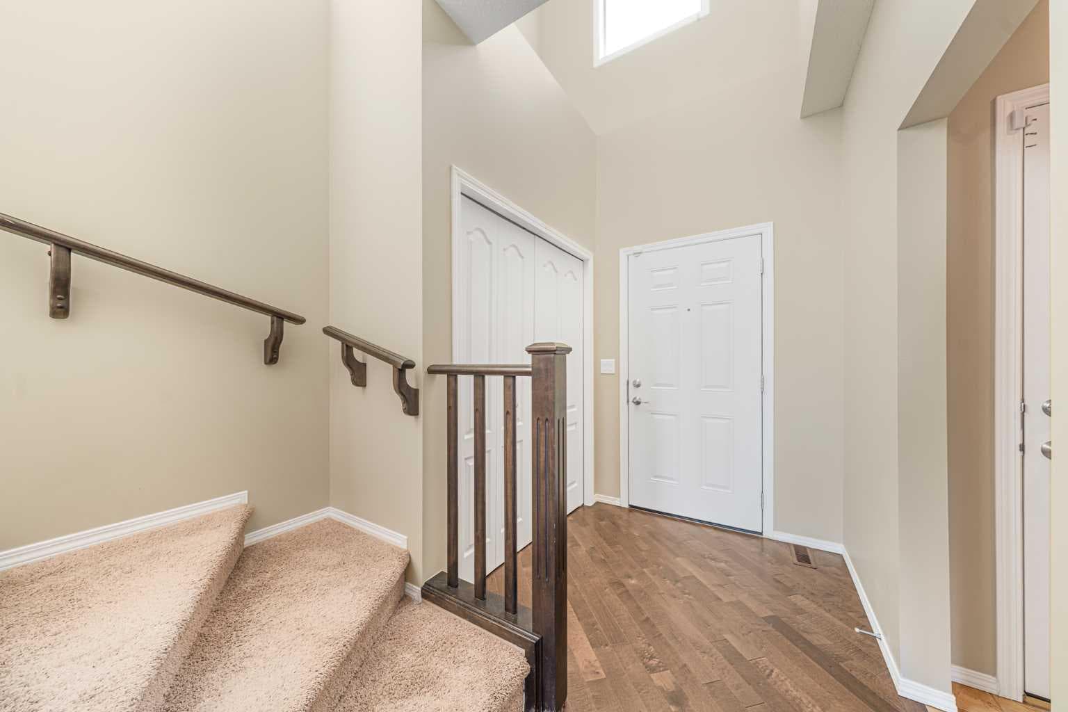 48 Panatella Common NW — photo 2