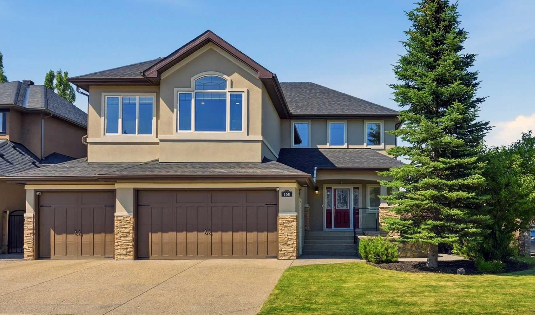 160 Panatella Crescent NW — photo 1