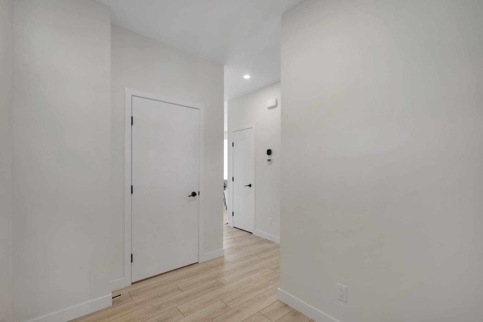 423 Legacy Circle SE — photo 3