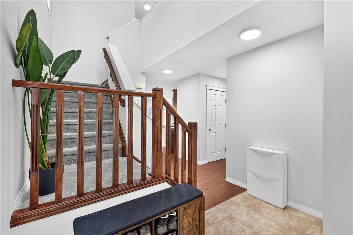 333 Bridleridge View SW — photo 4