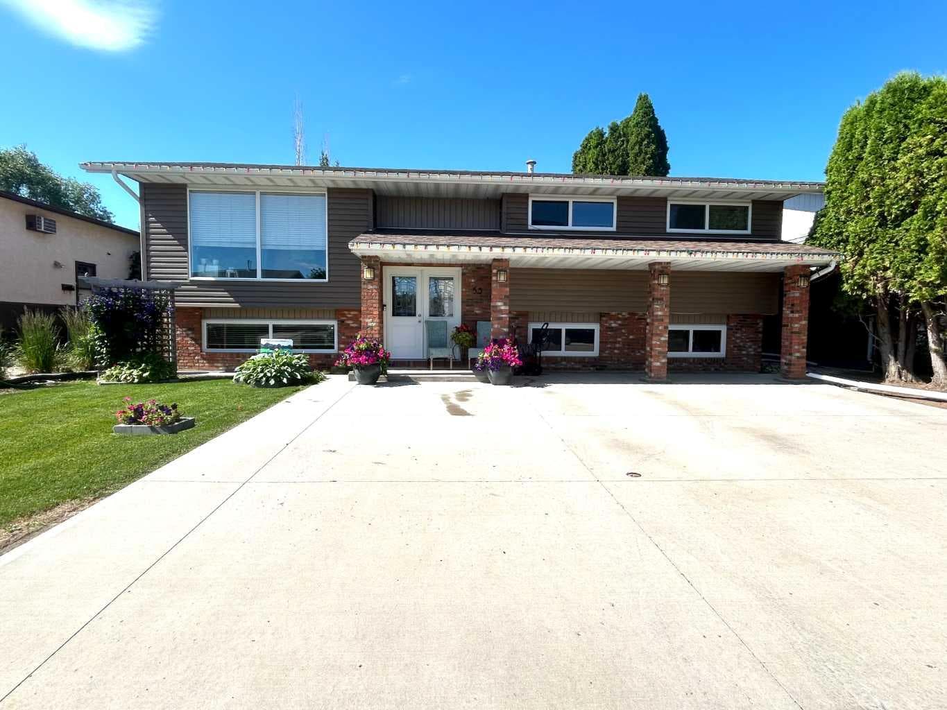 53 Carswell Road SE — photo 2