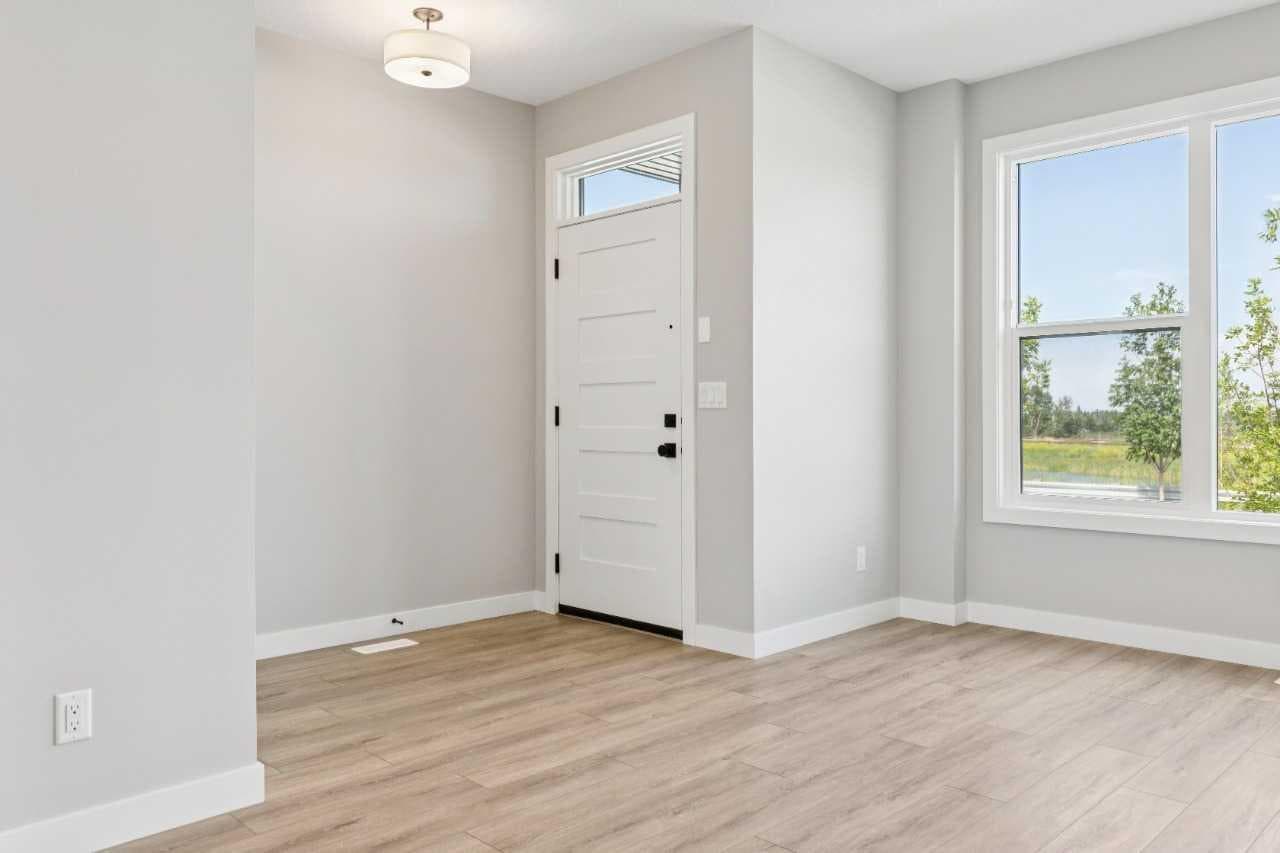 45 Silverton Glen Way SW — photo 3