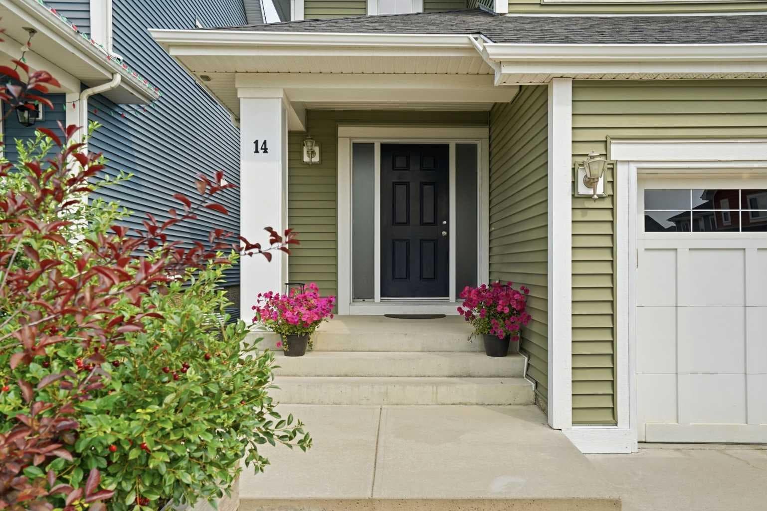 14 River Heights Crescent — photo 4