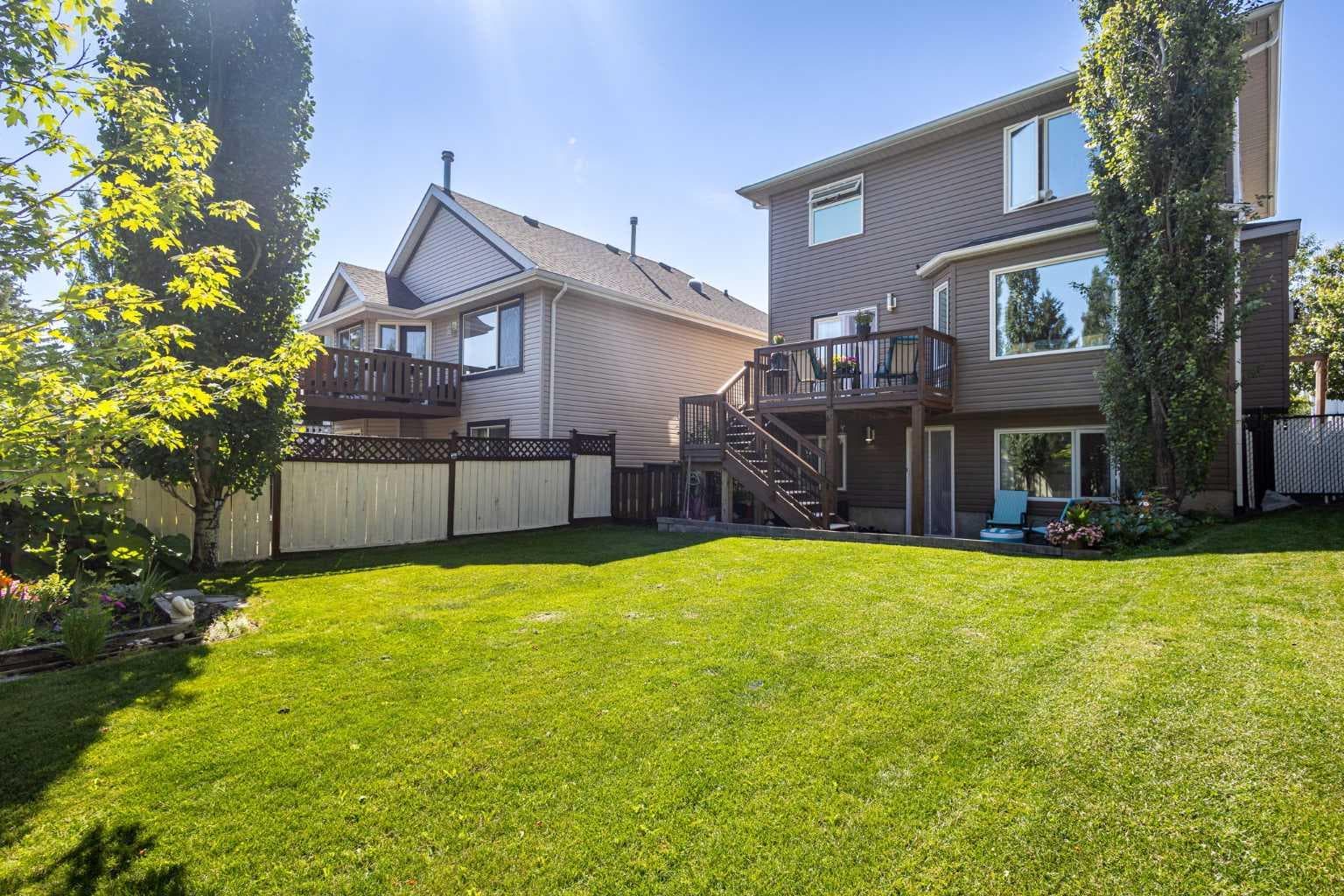 151 Citadel Close NW — photo 2