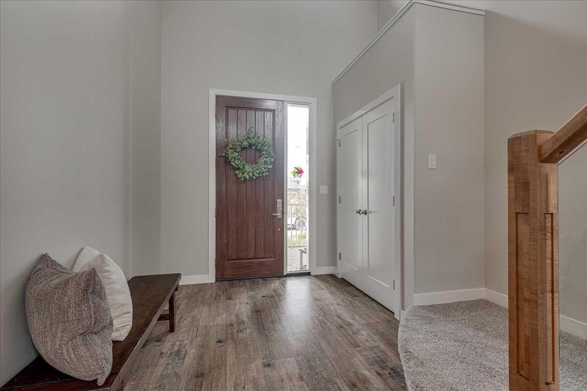 29 Longmire Close — photo 4