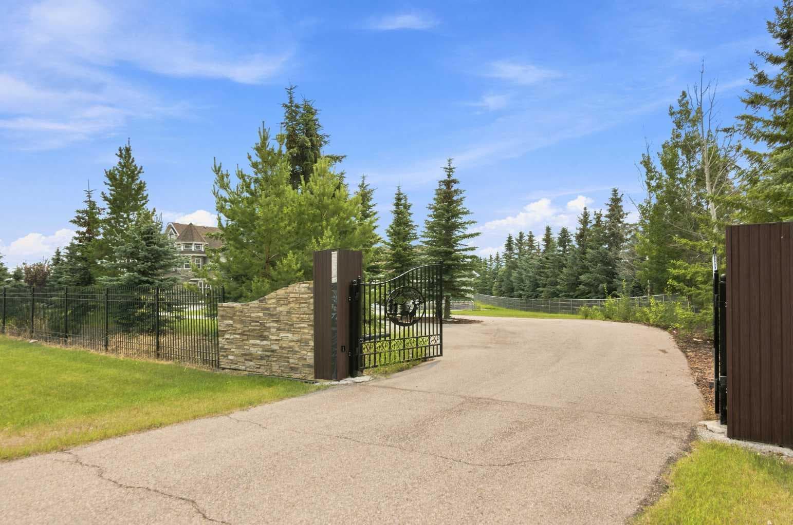 31055 Elbow River Drive — photo 3