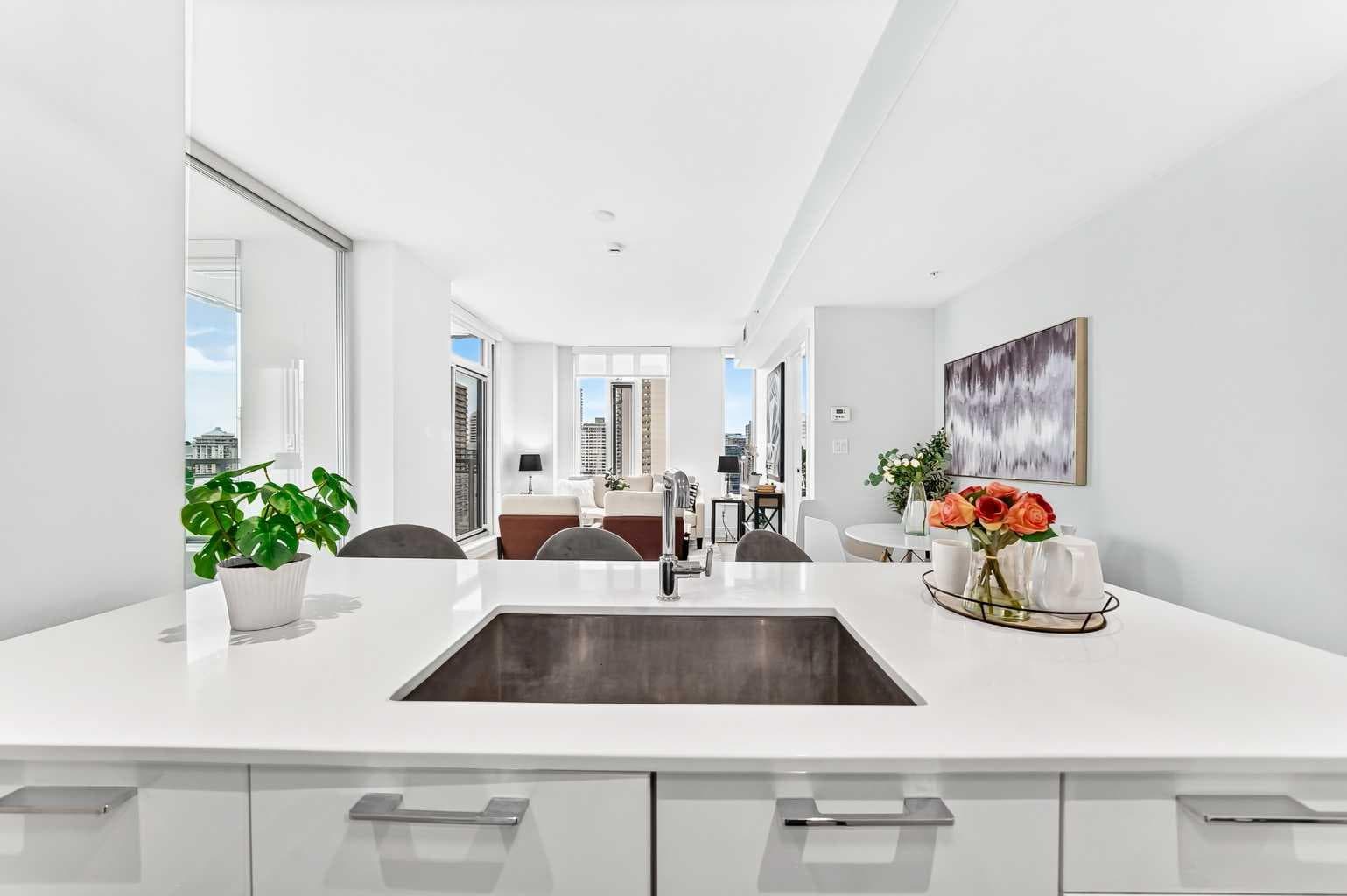 1204, 901 10 Avenue SW — photo 4