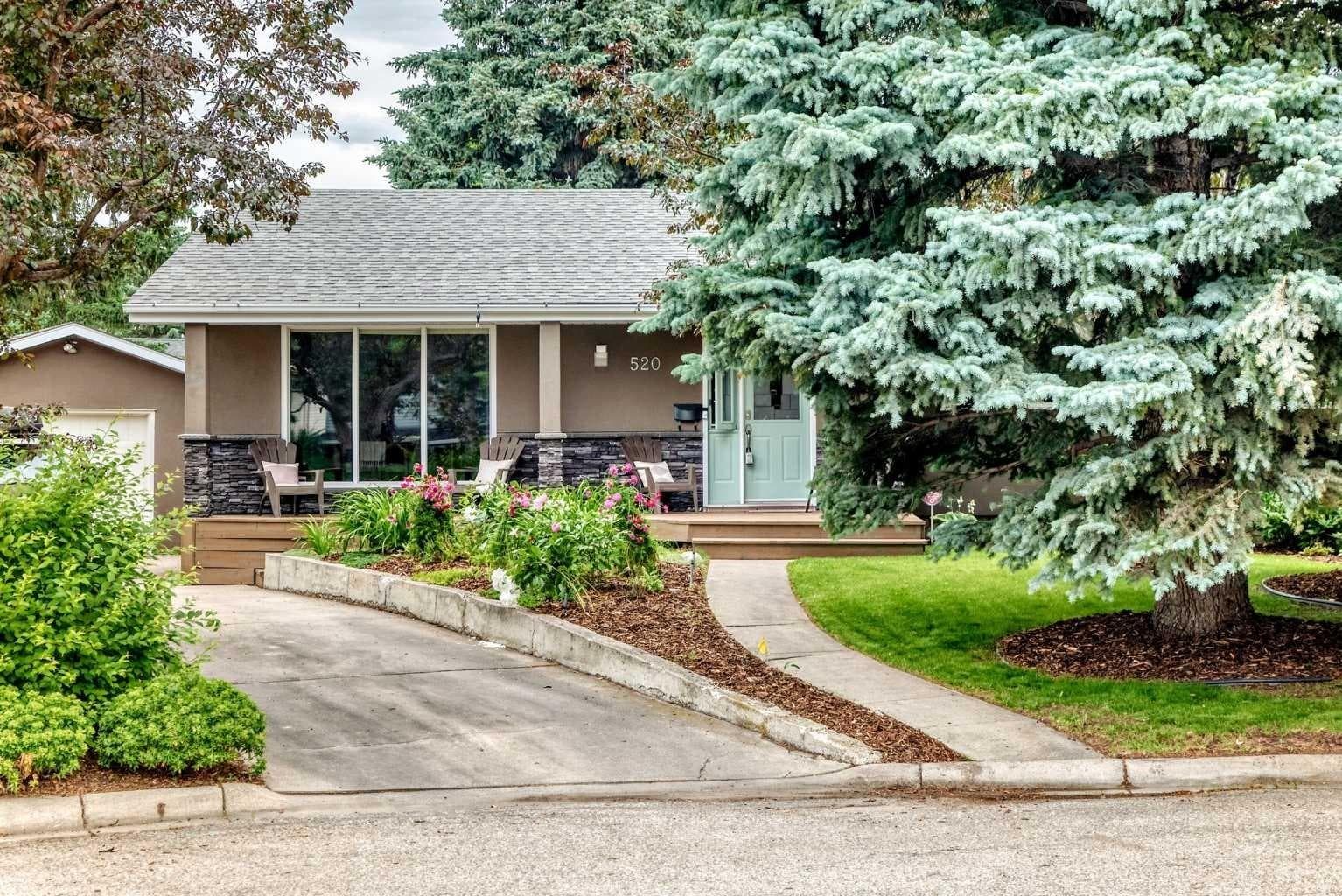520 Oakwood Place SW — photo 1