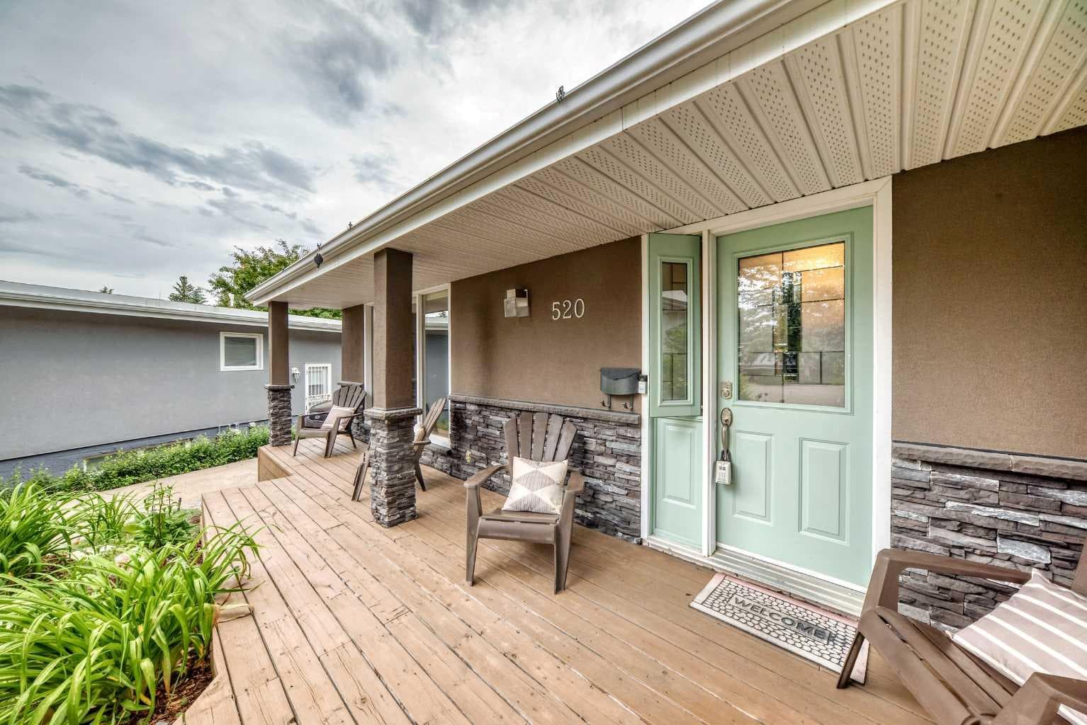 520 Oakwood Place SW — photo 2