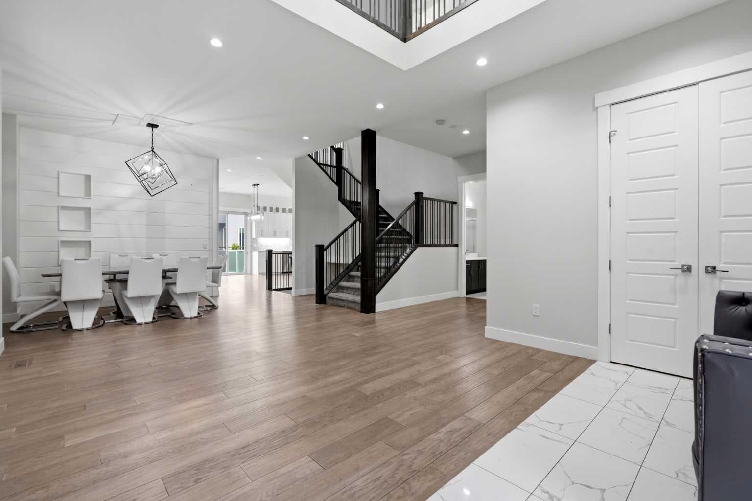 111 Kinniburgh Place — photo 3
