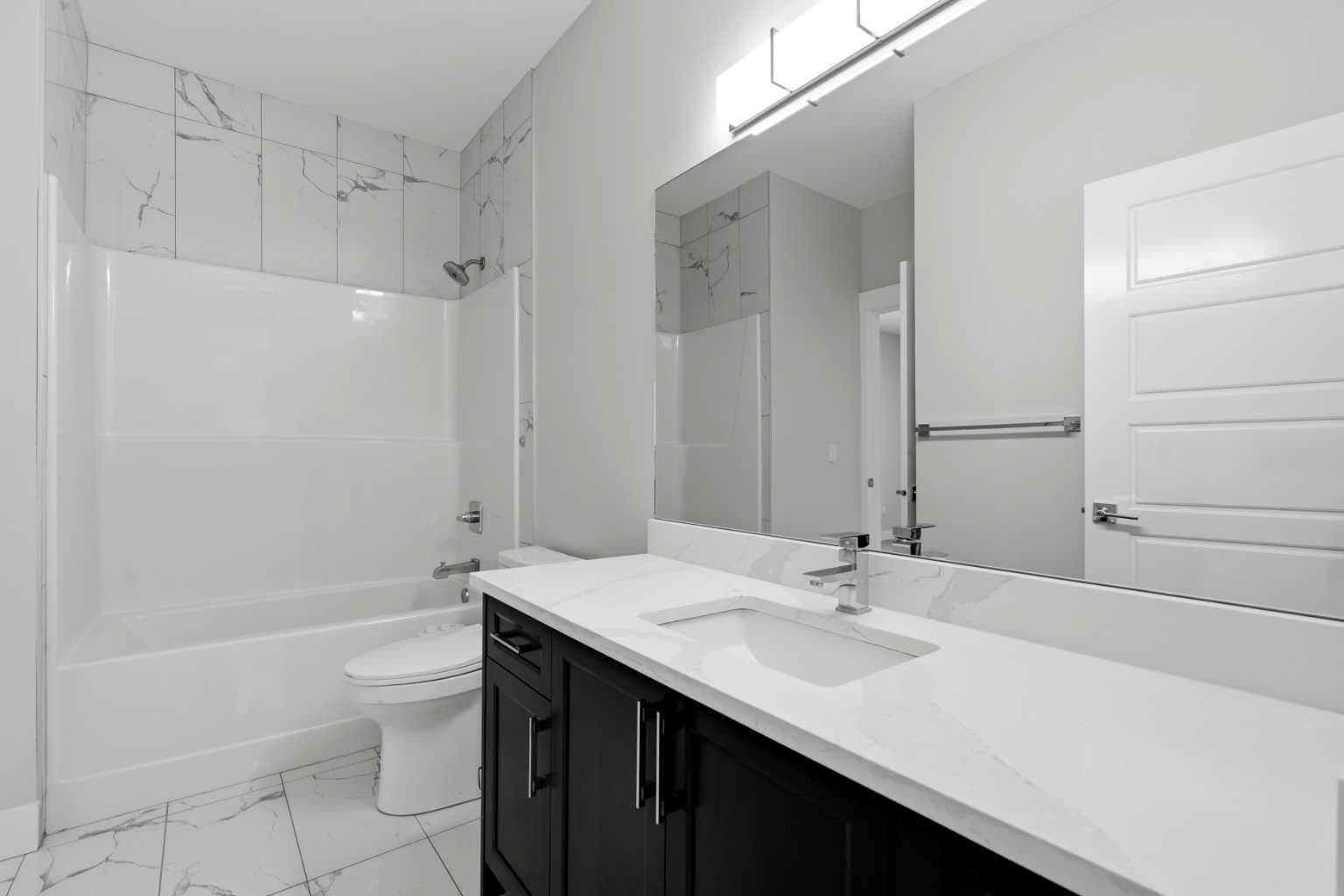 111 Kinniburgh Place — photo 4