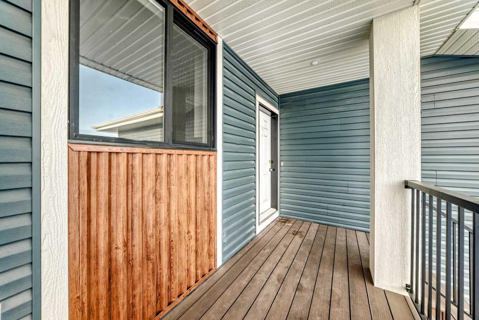 22 Tagish Avenue — photo 2