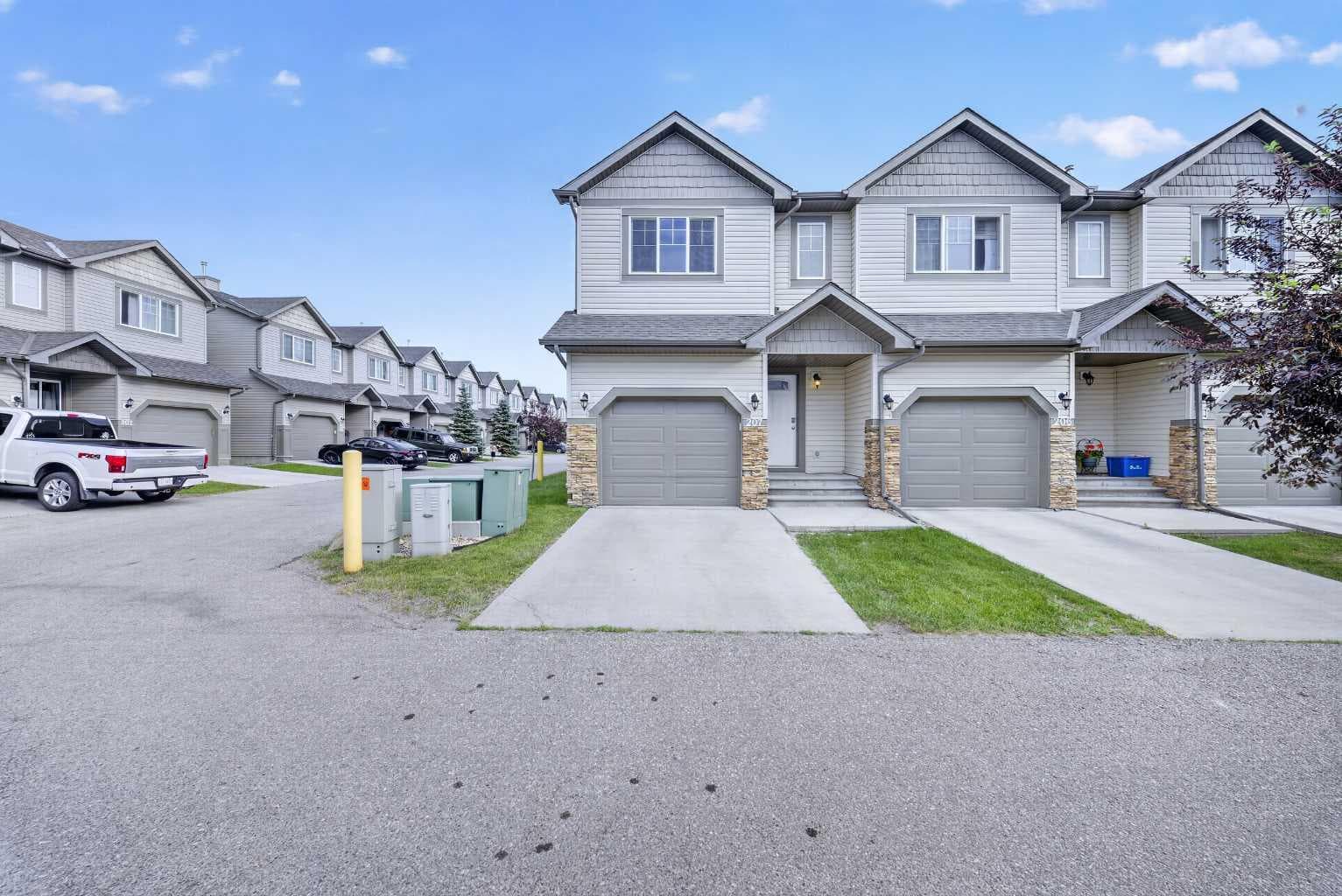 207, 620 Luxstone Landing SW — photo 5