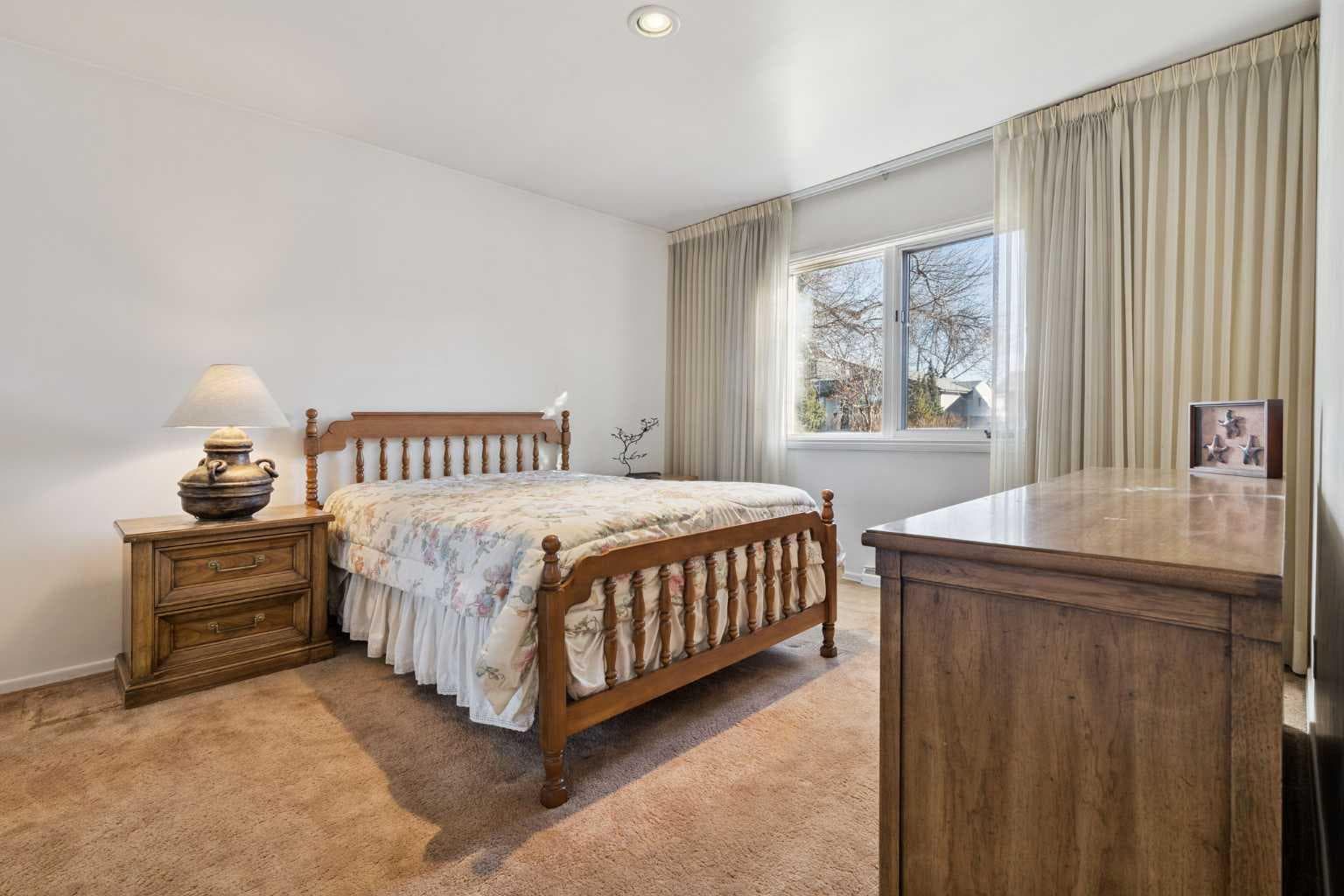 34 Rosery Drive NW — photo 4