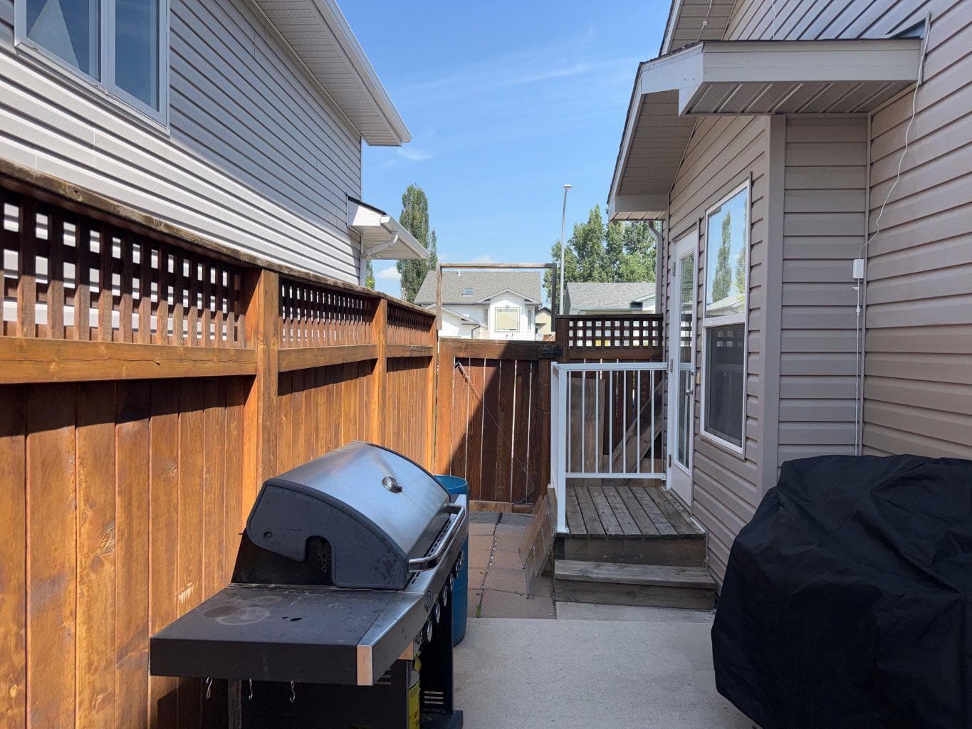 626 Blackfoot Terrace W — photo 4
