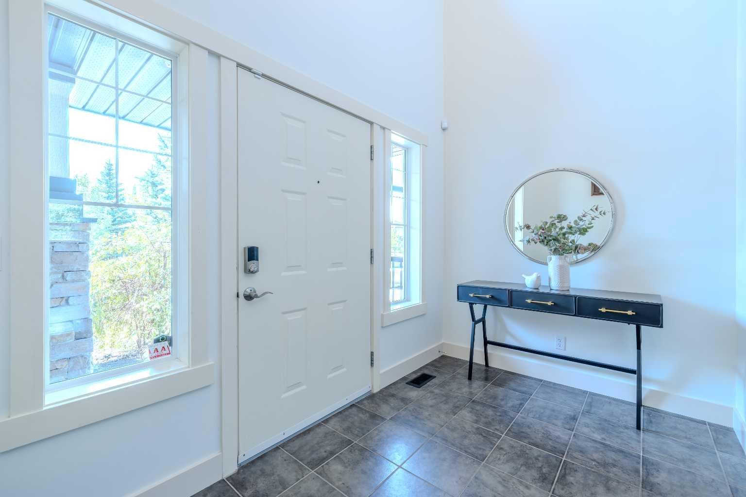 1835 Evergreen Drive SW — photo 4
