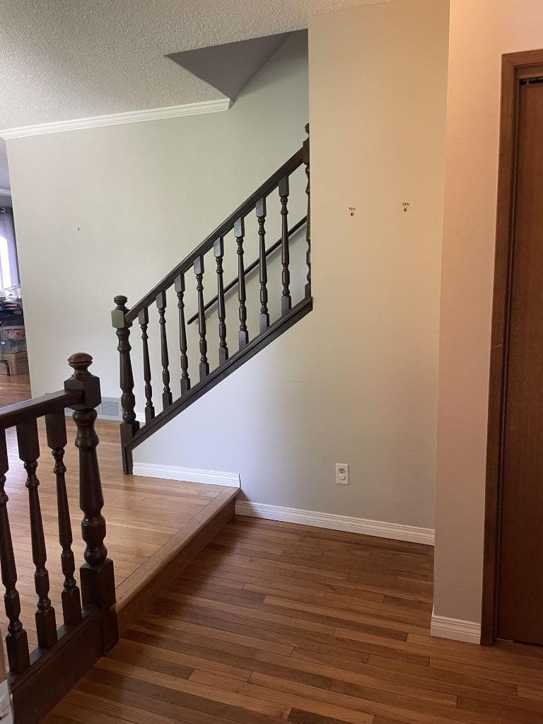 160 Hawkwood Way NW — photo 5