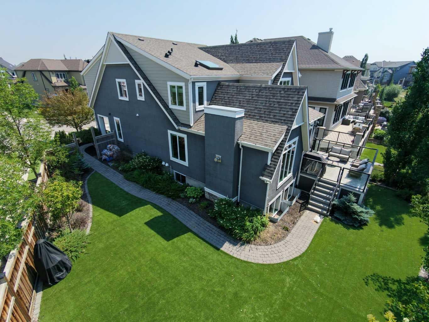 381 Marquis Landing SE — photo 2
