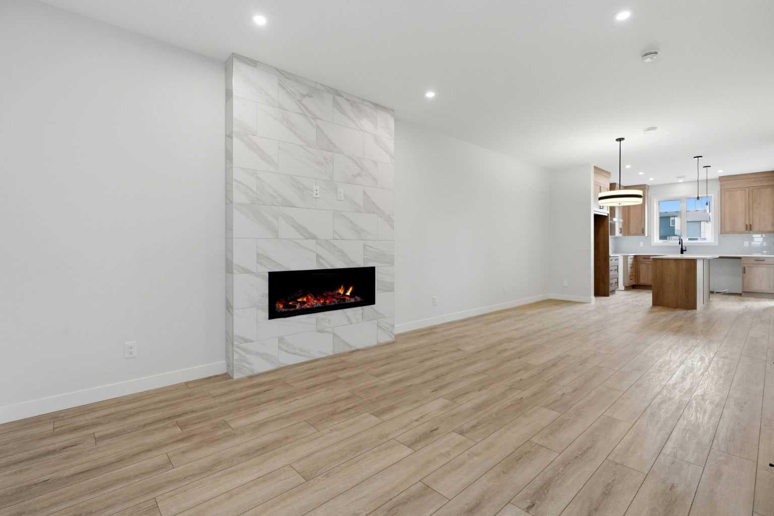 8581 Huxbury Drive NE — photo 4