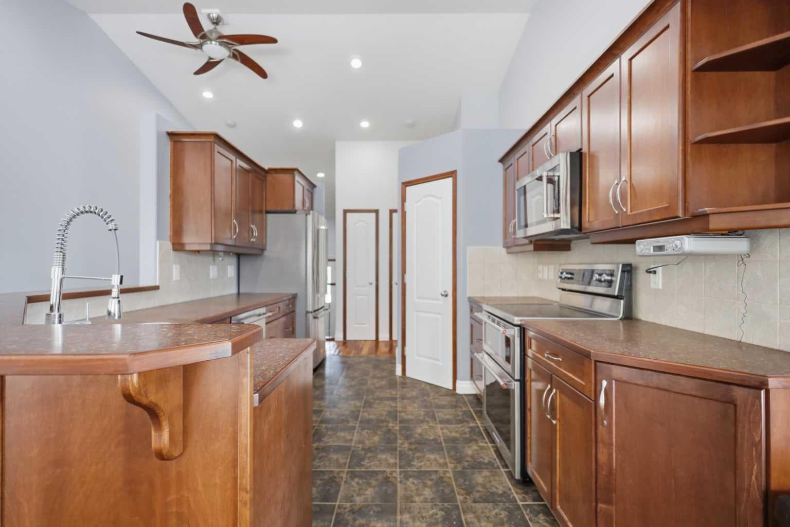 253037 Township Road 432 — photo 4
