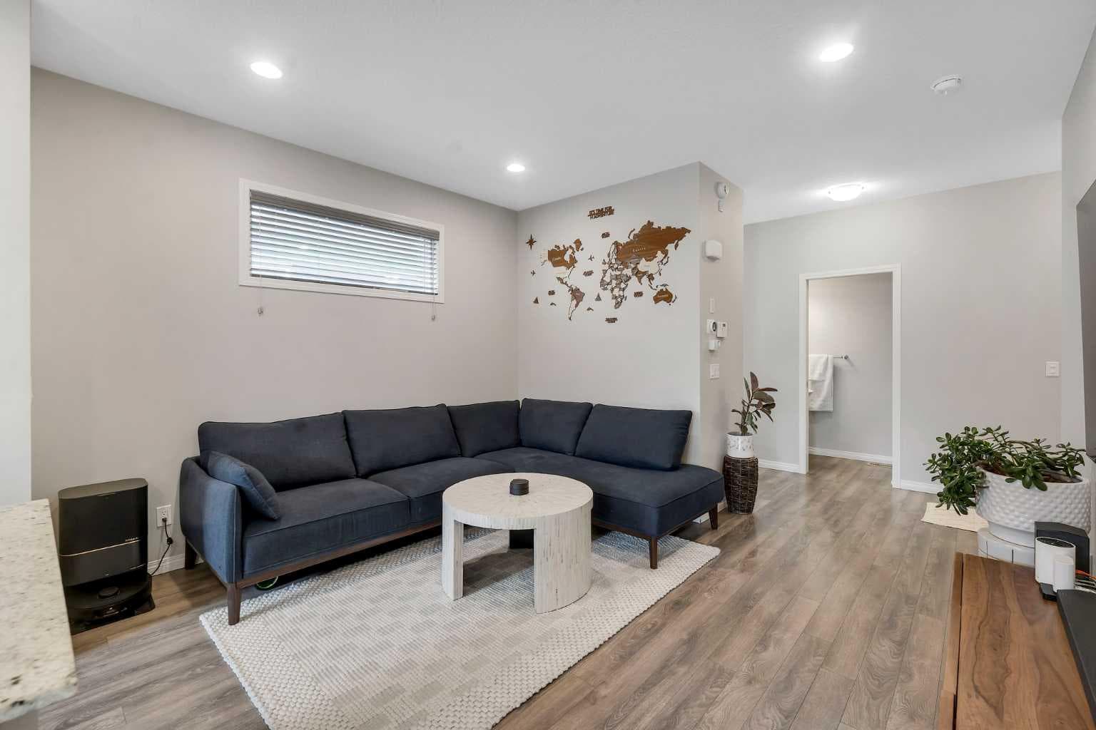 92 Legacy Glen Street SE — photo 4