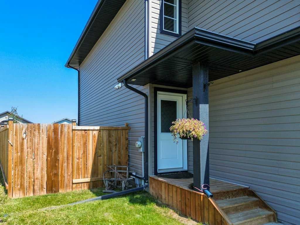 4414 53 Street — photo 3
