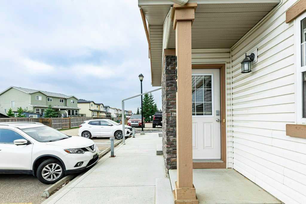 824, 31 Jamieson Avenue — photo 5