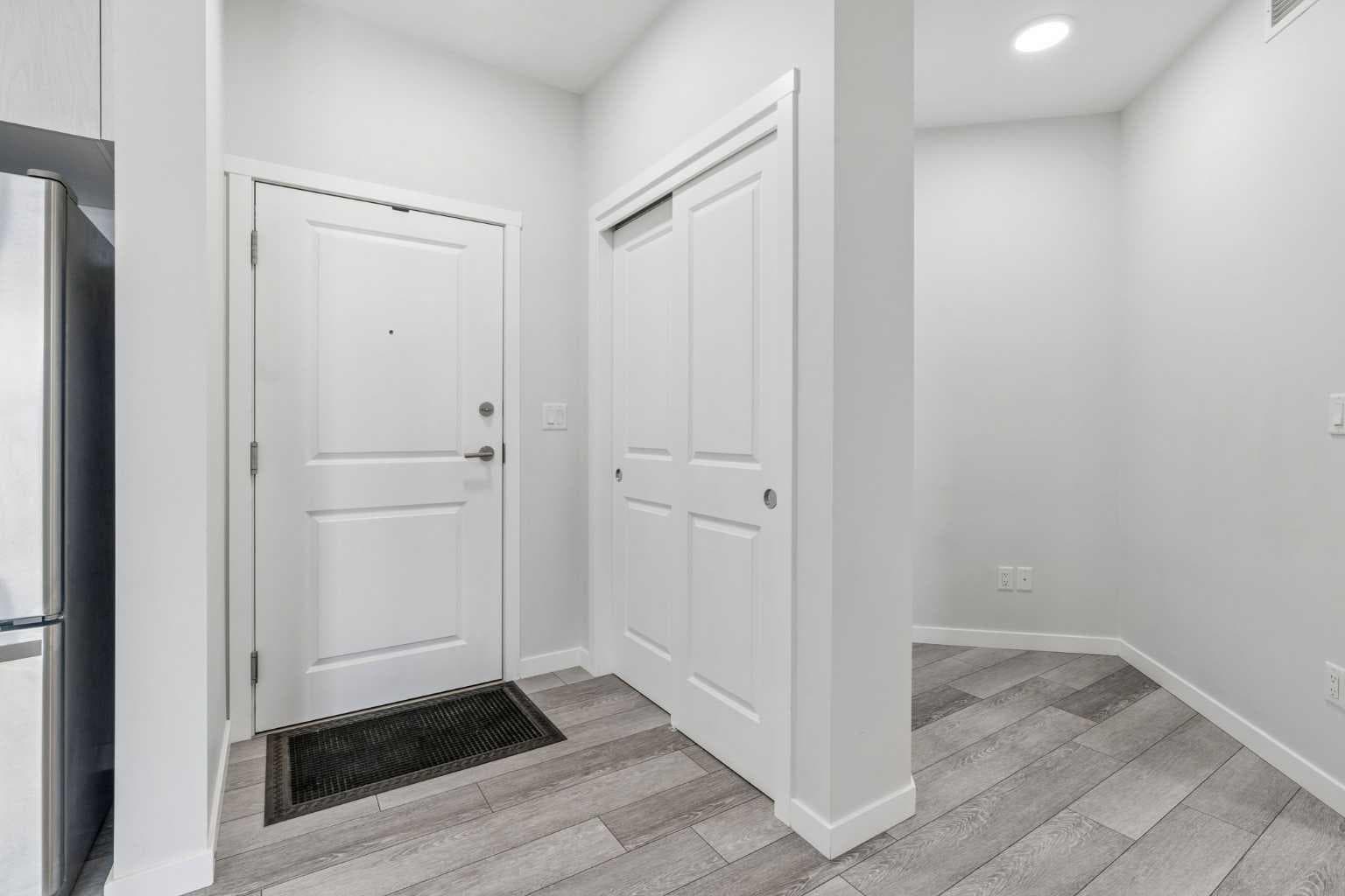 3417, 3727 Sage Hill Drive NW — photo 4