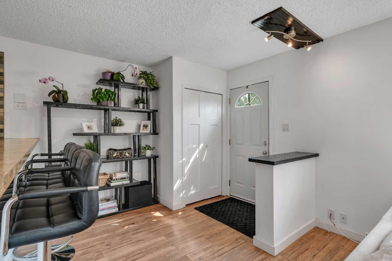 6608 Bowwood Drive NW — photo 2