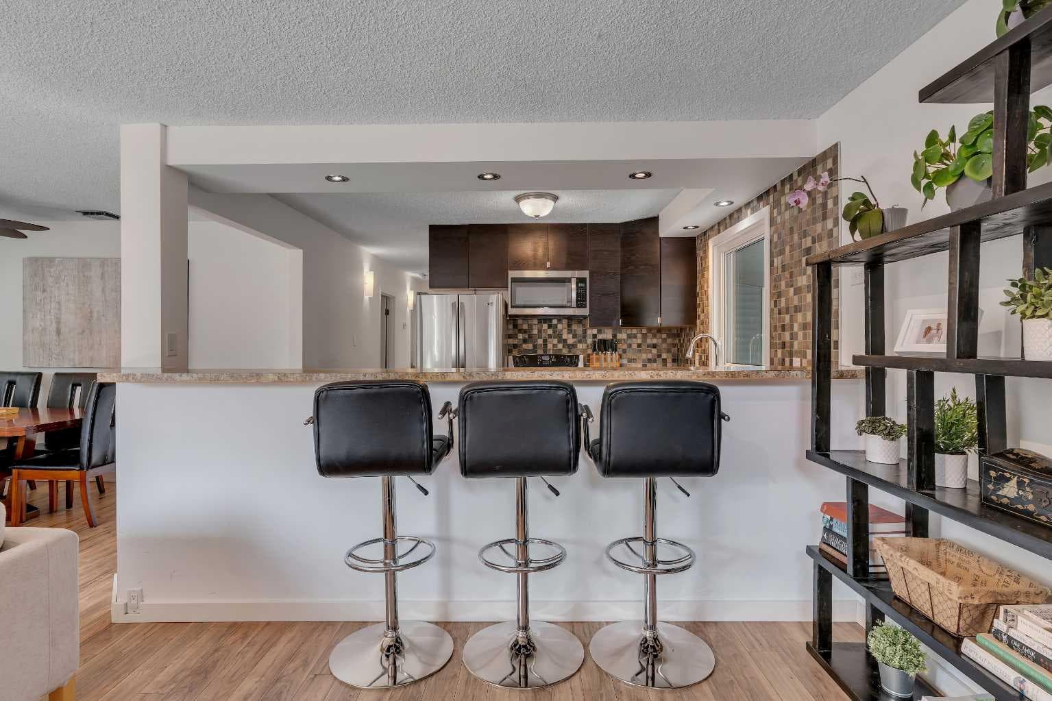 6608 Bowwood Drive NW — photo 3