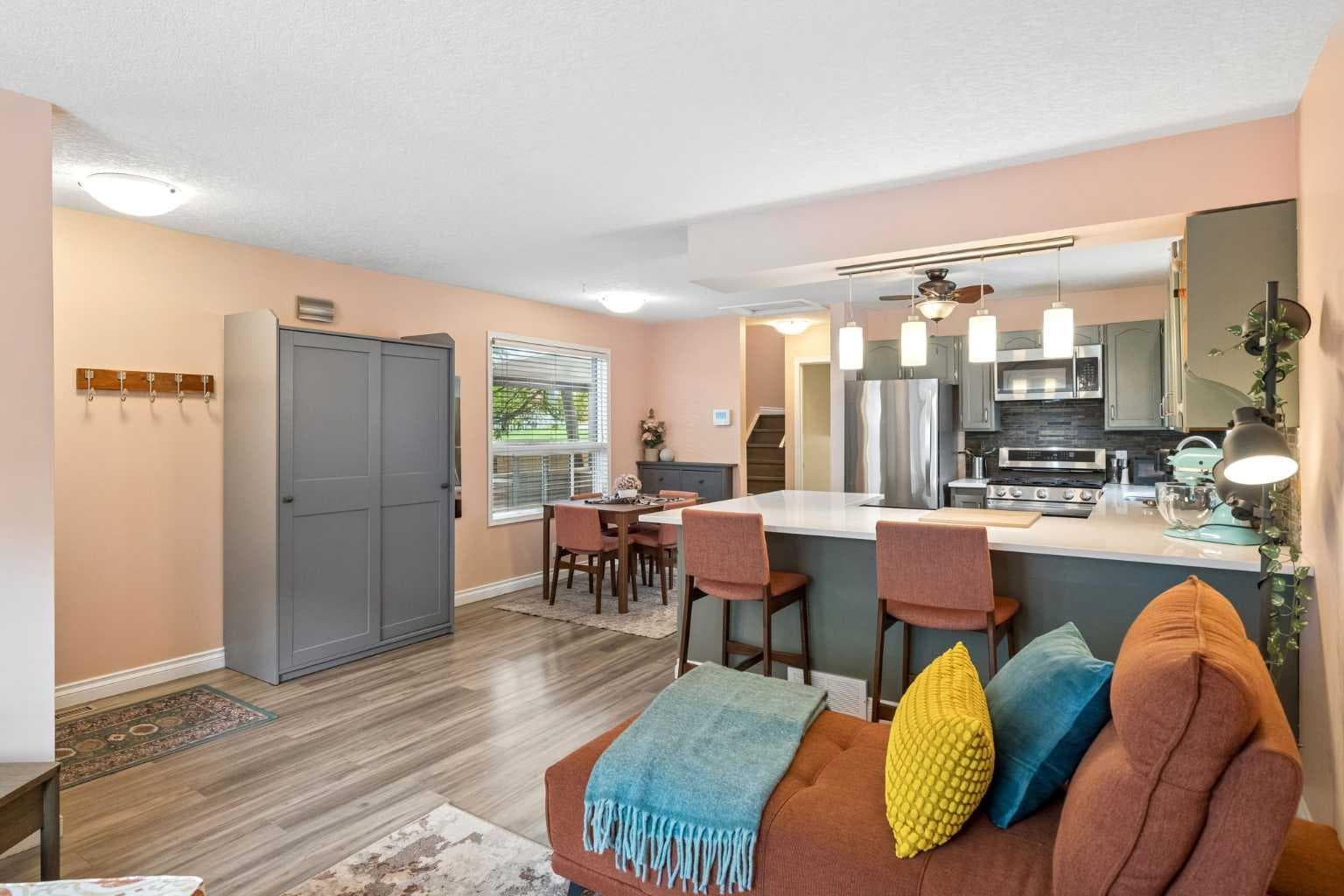 1840 33 Avenue SW — photo 5