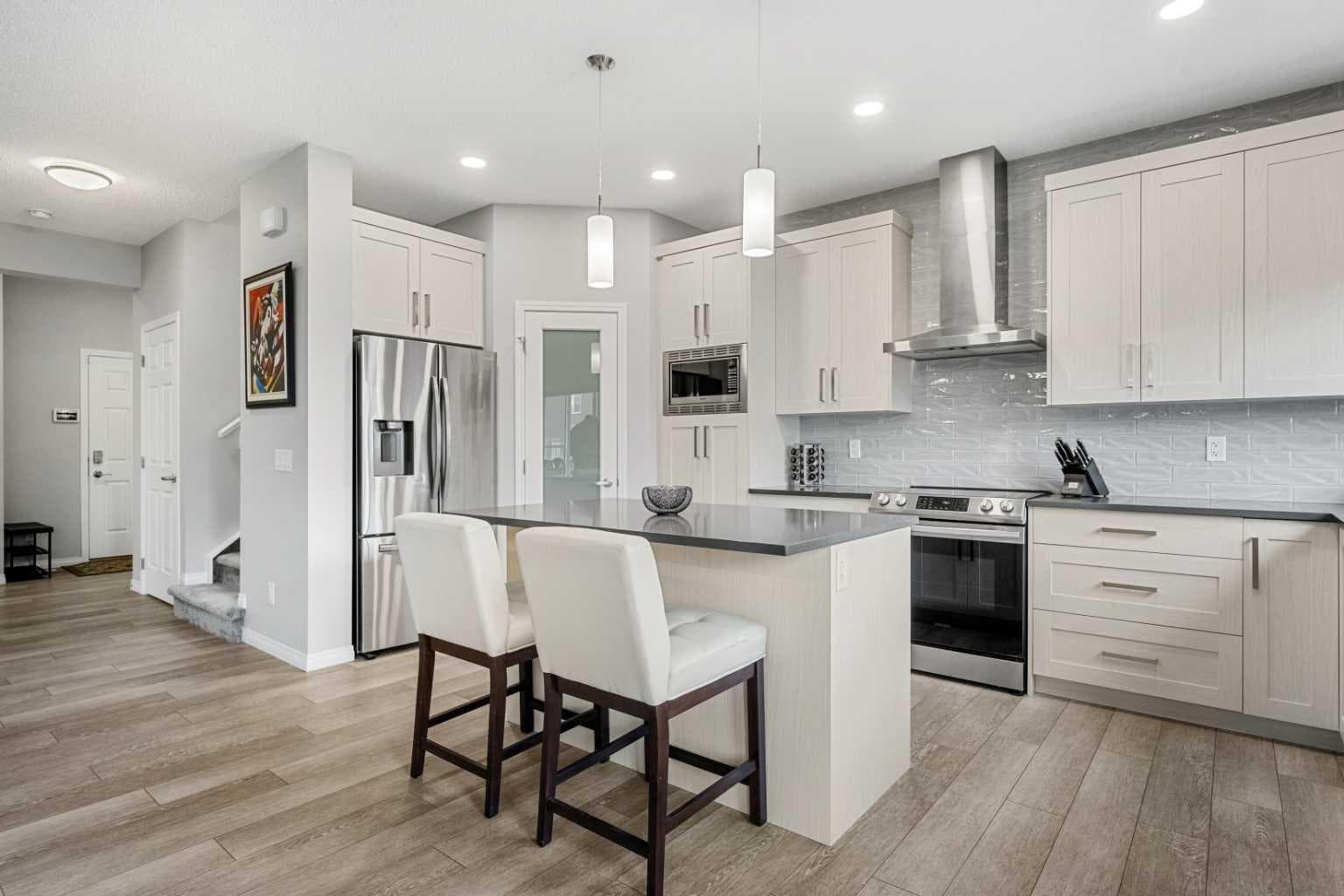 1020 Chinook Gate Heath SW — photo 2