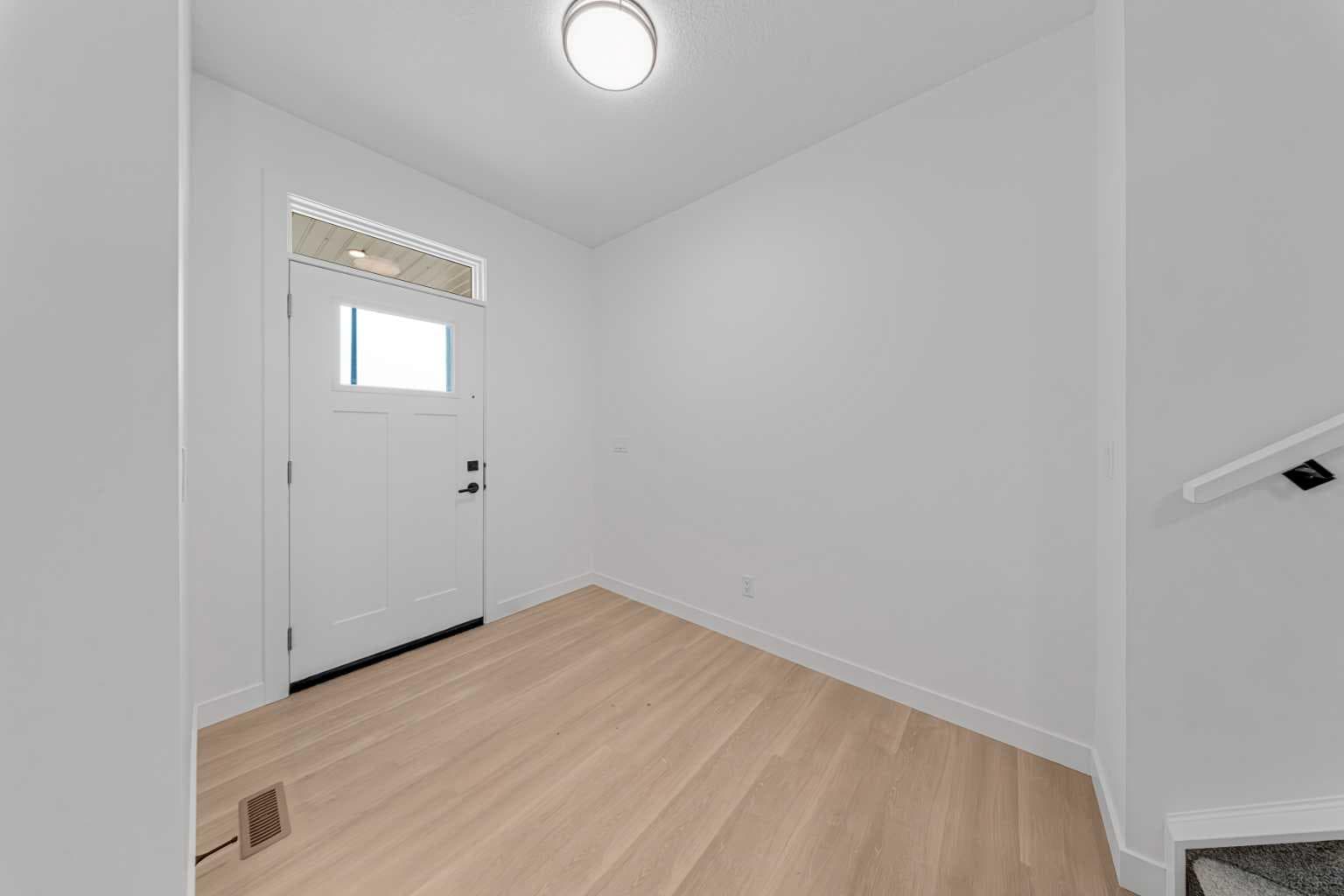 1412 South Point Villas SW — photo 3