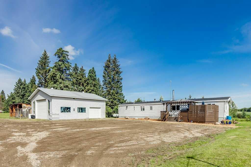 363044 Range Road 5-1 — photo 1