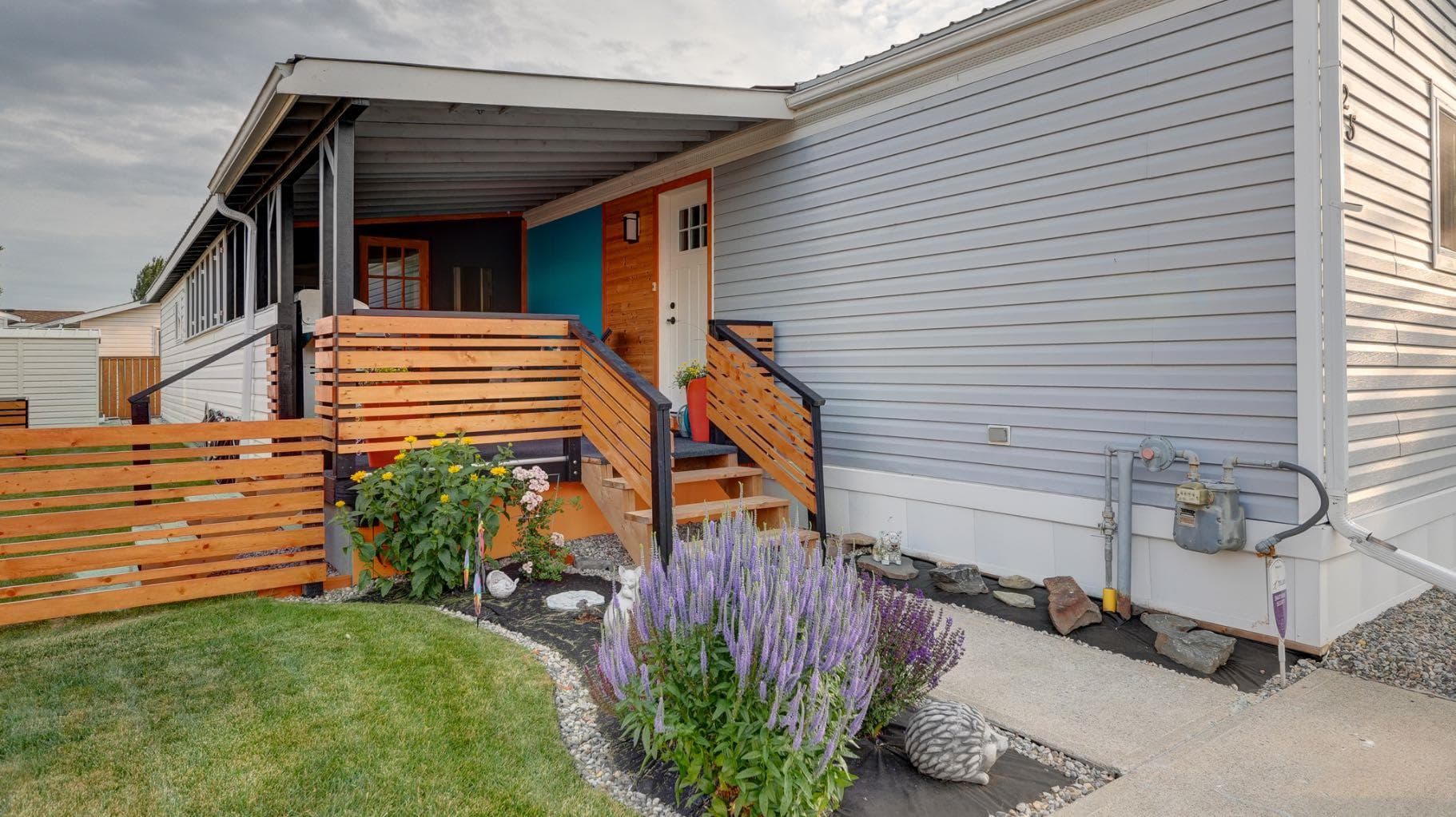 25 Westover Crescent W — photo 4