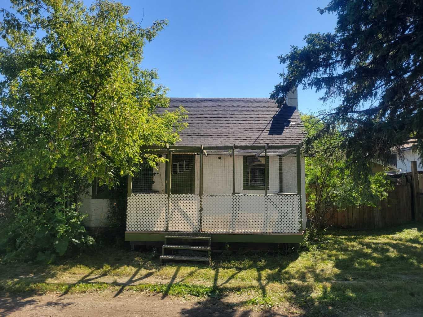 1 Elm Avenue — photo 1