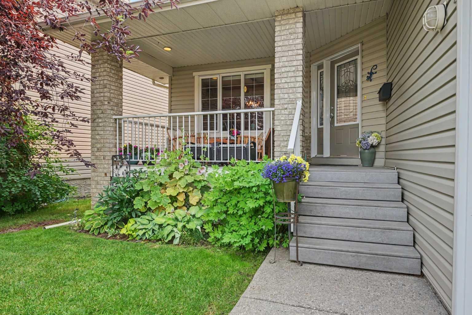 915 Coopers Drive SW — photo 3