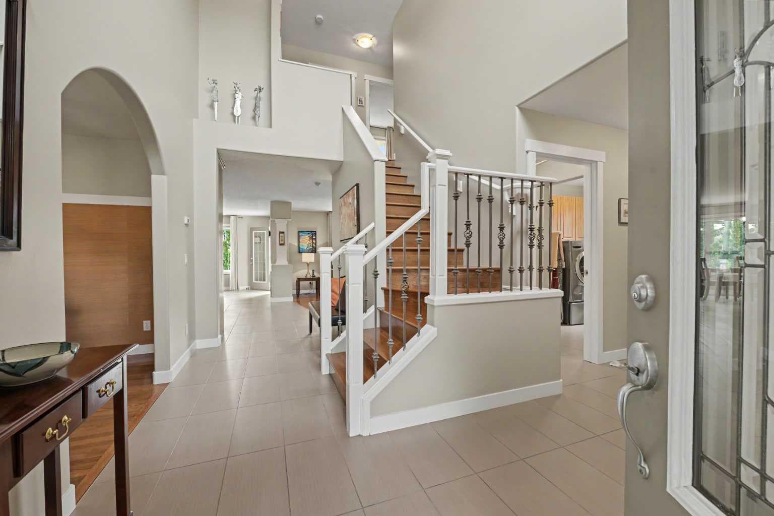 915 Coopers Drive SW — photo 5