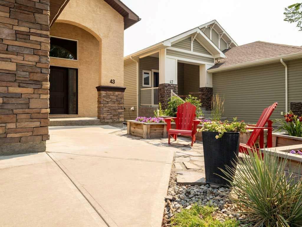 43 Riverine Lane W — photo 2