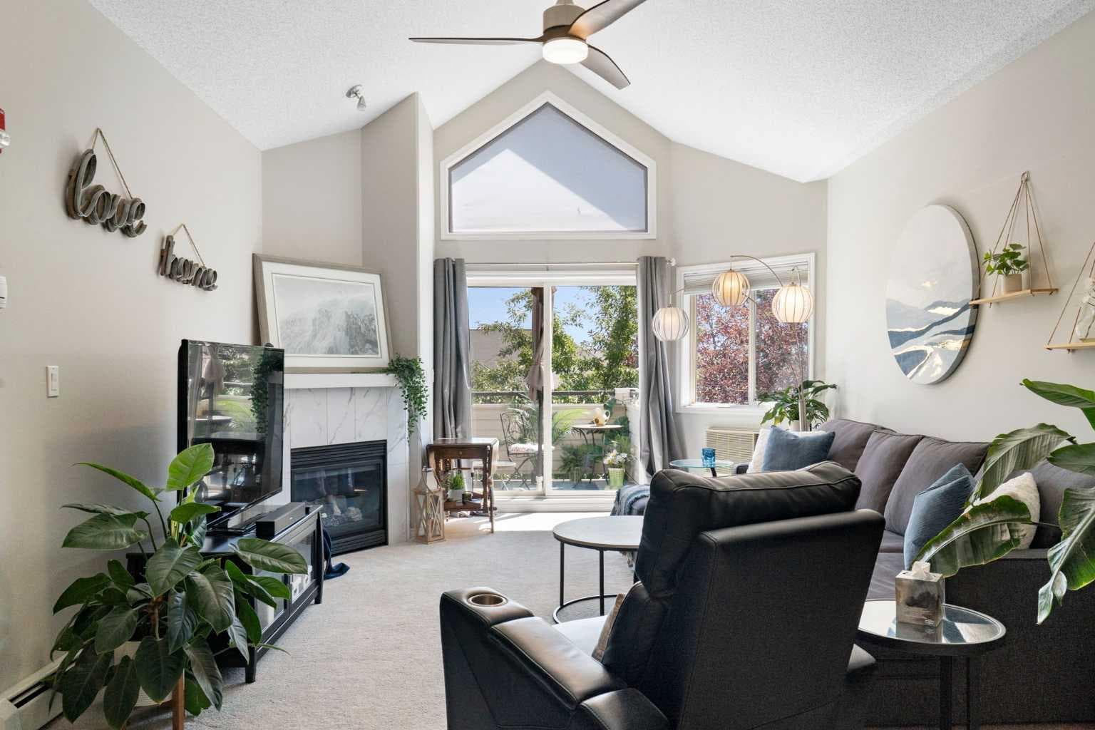 1301, 7451 Springbank Boulevard SW — photo 3