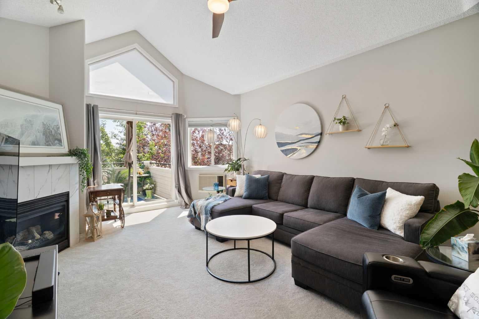 1301, 7451 Springbank Boulevard SW — photo 4