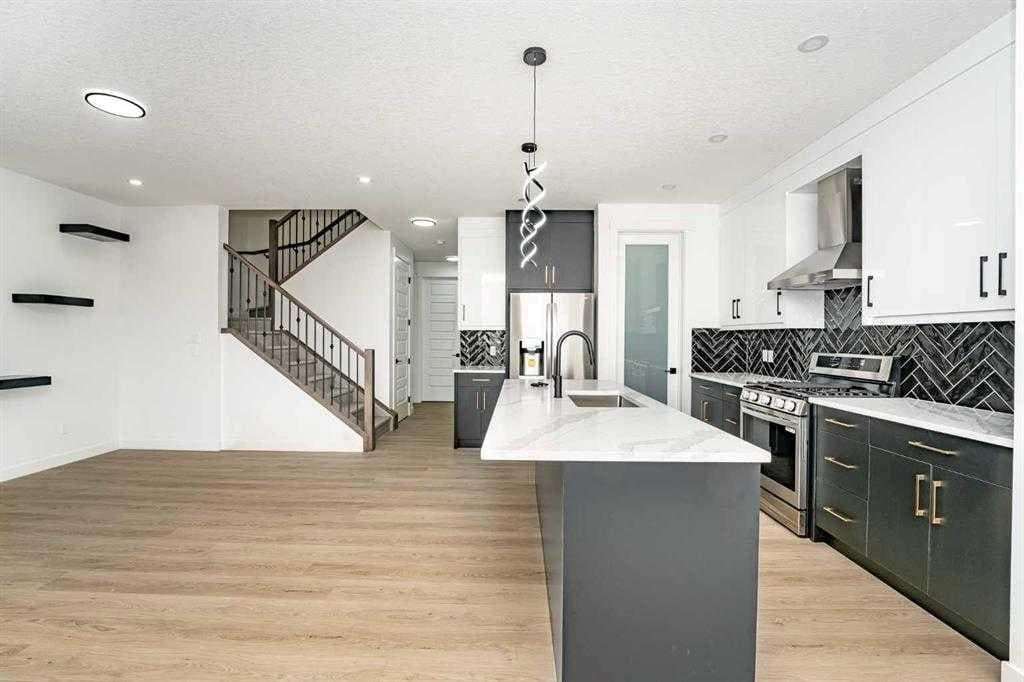 180 Lakewood Circle — photo 3
