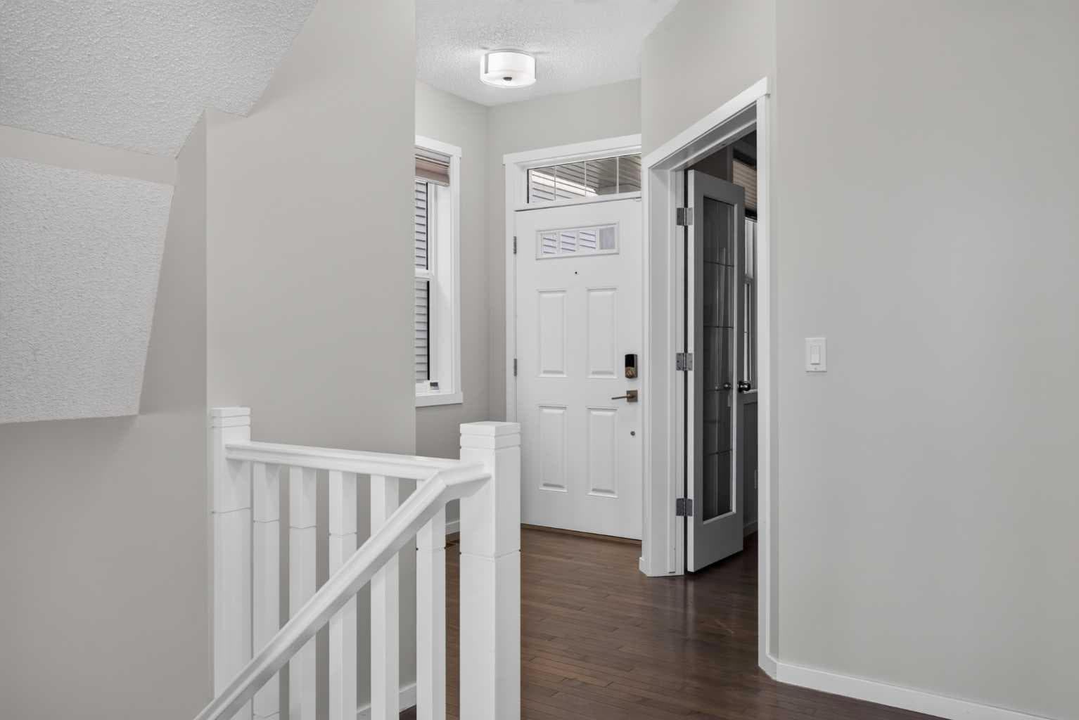 80 Nolancrest Green NW — photo 3