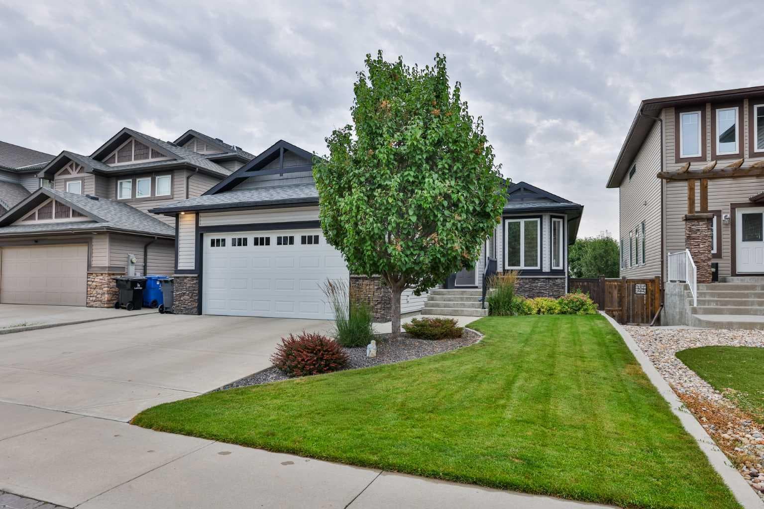 1577 Coalbanks Boulevard W — photo 1