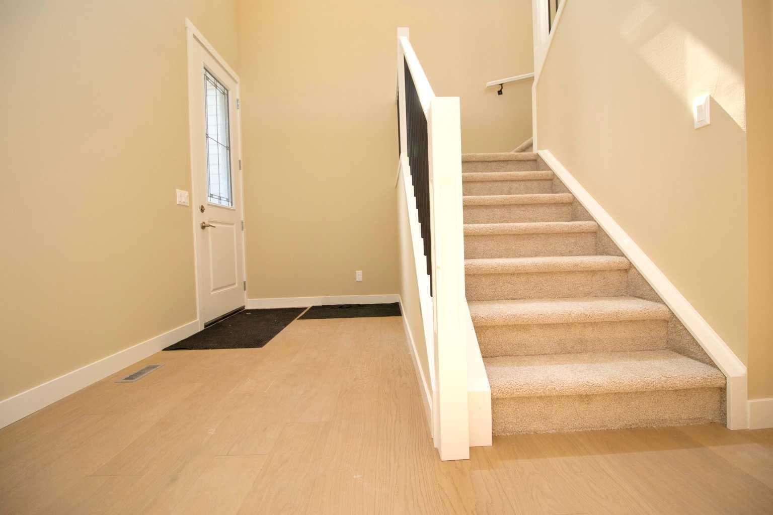127 Sundown Crescent — photo 5