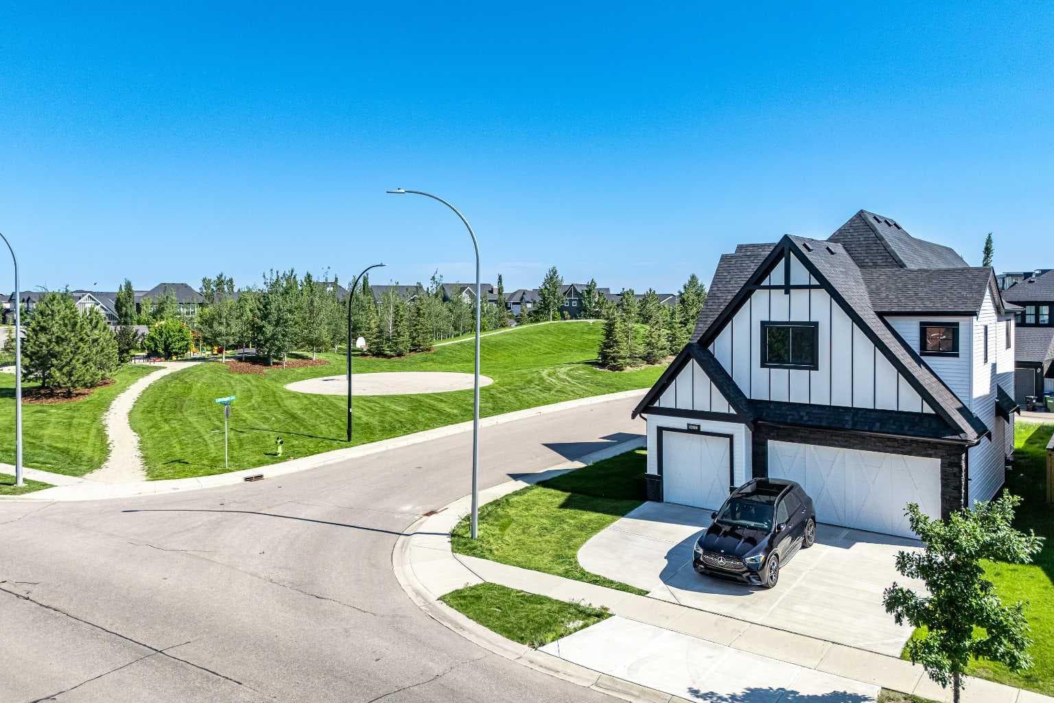 1209 Coopers Drive SW — photo 3